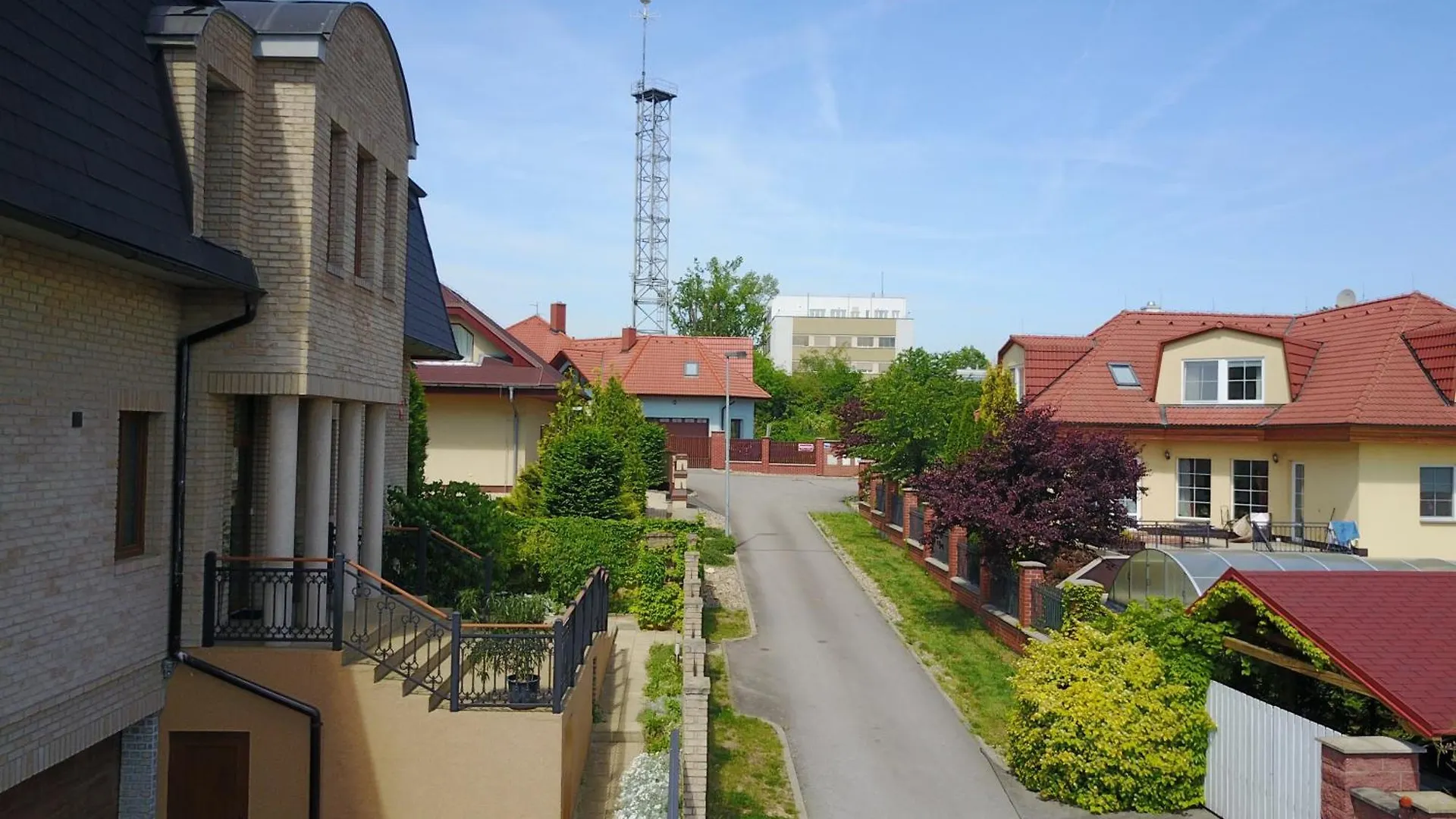 Villa Homestay Nad Helmrovkou Praga