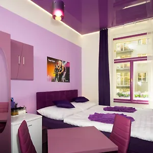 Colours - Your 7 Colour Experience In Centre Of Apartament