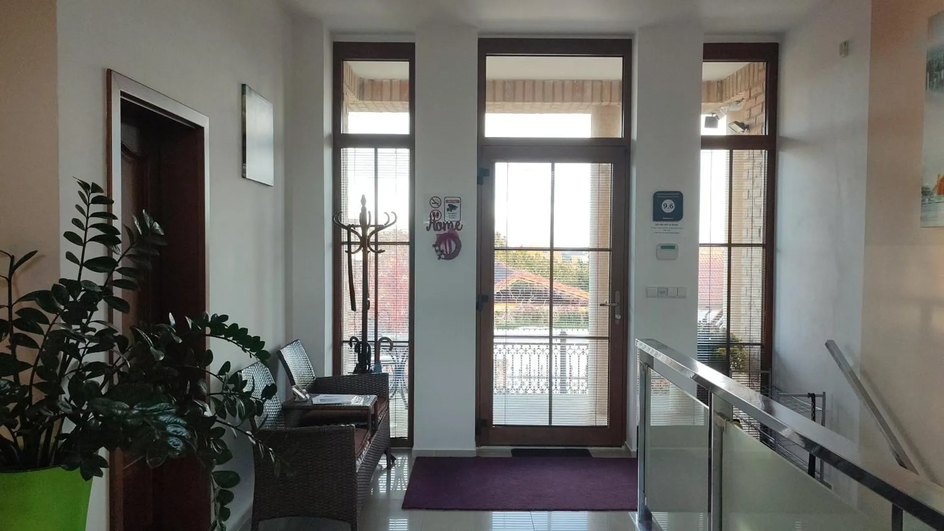 Villa Homestay Nad Helmrovkou Prag