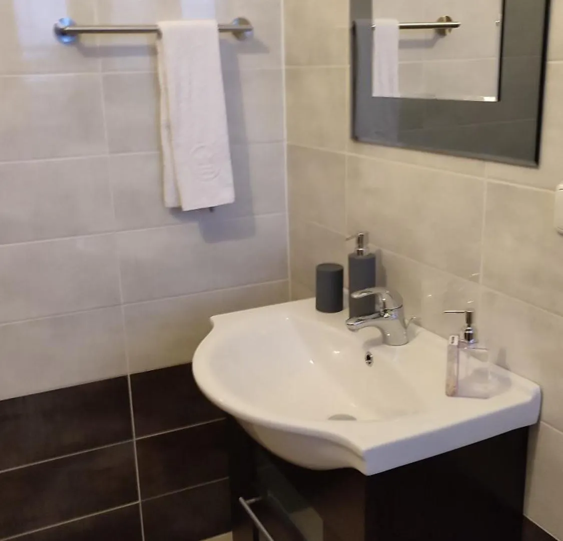Villa Homestay Nad Helmrovkou Prague